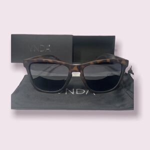 VNDA Tortoise Frame Round‎ Polarized Sunglasses